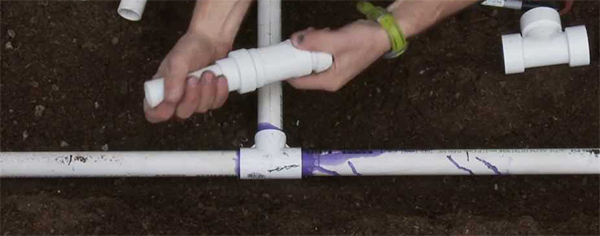 PVC 三通安装